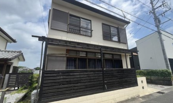宮崎市月見ケ丘、中古一戸建ての画像です
