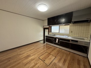 宮崎市佐土原町、中古一戸建ての画像です