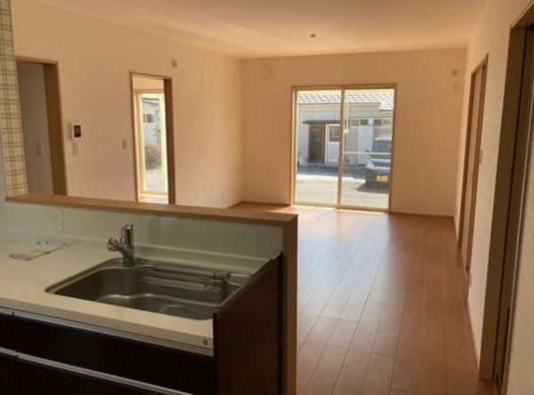 宮崎市佐土原町、中古一戸建ての画像です