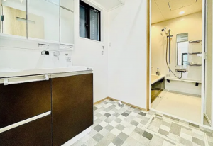 宮崎市佐土原町、中古一戸建ての画像です