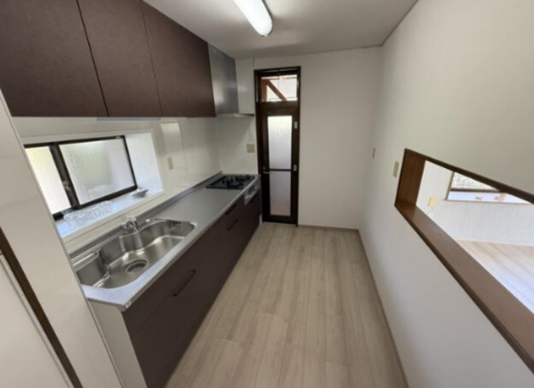 宮崎市生目台西、中古一戸建ての画像です