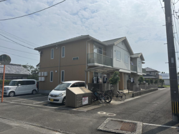宮崎市吉村町、収益物件/アパートの画像です