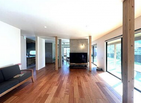 宮崎市大字加江田、中古一戸建ての画像です