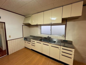 宮崎市月見ケ丘、中古一戸建ての画像です