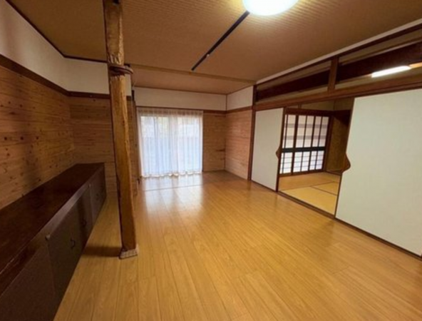 宮崎市月見ケ丘、中古一戸建ての画像です