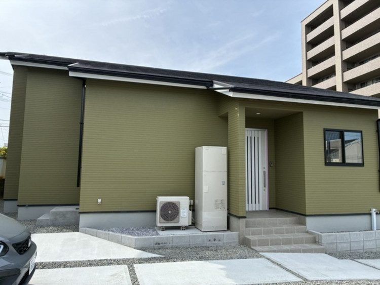宮崎市城ケ崎、中古一戸建ての外観画像です