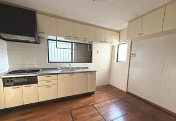 宮崎市千草町、中古一戸建ての画像です