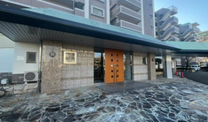 宮崎市鶴島、マンションの画像です