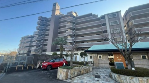 宮崎市鶴島、マンションの画像です