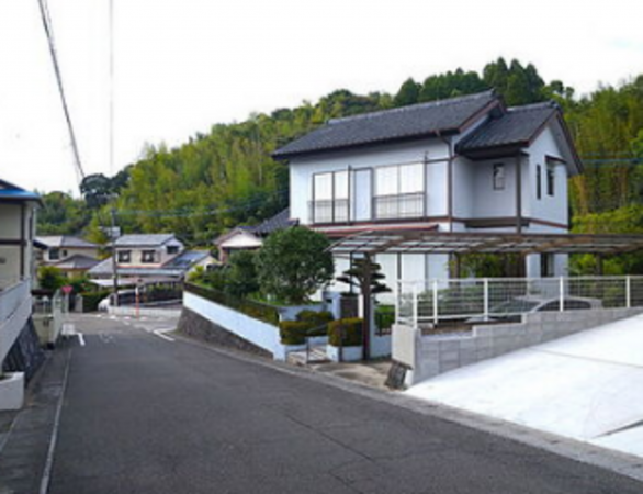 宮崎市小松台西、中古一戸建ての画像です