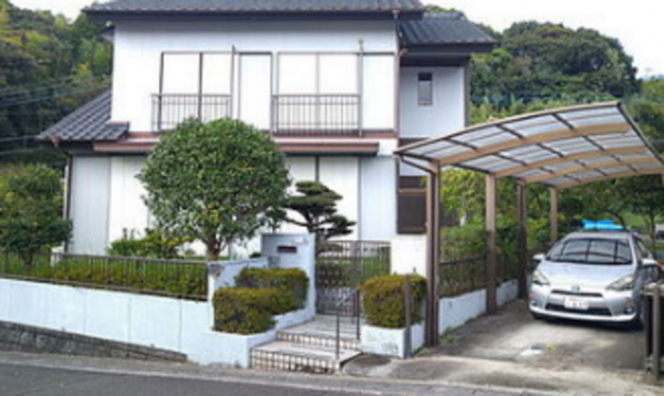 宮崎市小松台西、中古一戸建ての画像です