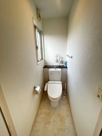 宮崎市清武町、中古一戸建てのトイレ画像です
