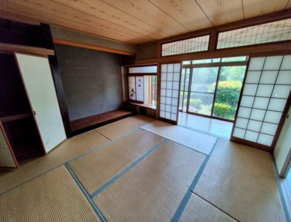 宮崎市月見ケ丘、中古一戸建ての画像です