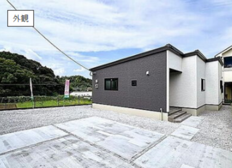 宮崎市大字小松、中古一戸建ての画像です