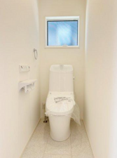 宮崎市清武町、新築一戸建てのトイレ画像です