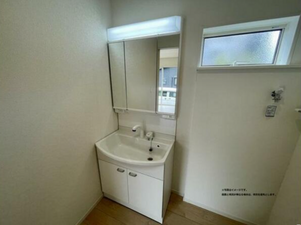 宮崎市恒久、新築一戸建ての洗面画像です