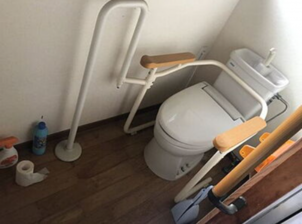 三豊市詫間町松崎、中古一戸建てのトイレ画像です