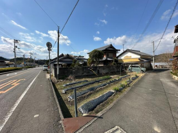 三豊市財田町財田上、中古一戸建ての外観画像です