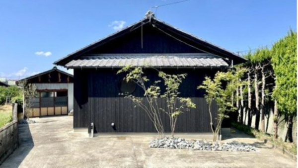 三豊市高瀬町上高瀬、中古一戸建ての外観画像です