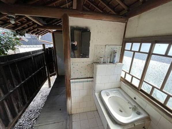 三豊市詫間町箱、中古一戸建ての風呂画像です