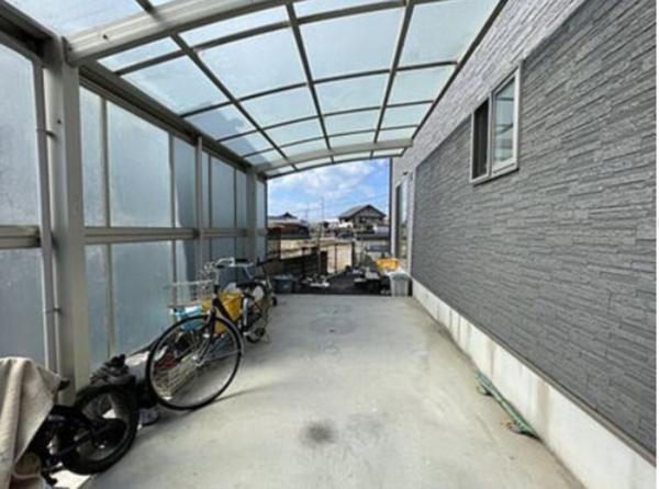 観音寺市柞田町、中古一戸建ての駐車場画像です