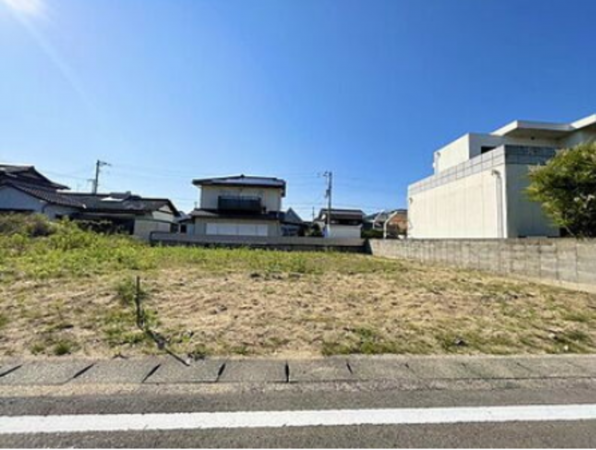 三豊市仁尾町仁尾辛、土地の外観画像です