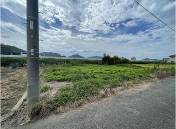 三豊市詫間町松崎、土地の外観画像です