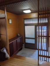 観音寺市幸町、中古一戸建ての玄関画像です