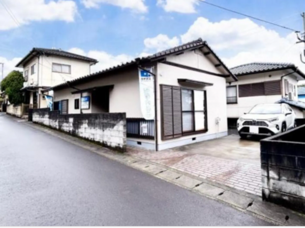 三豊市高瀬町下勝間、中古一戸建ての外観画像です