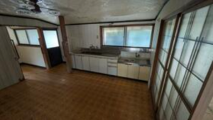 三豊市高瀬町比地、中古一戸建てのキッチン画像です