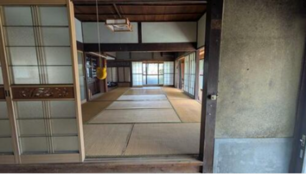 三豊市高瀬町比地、中古一戸建ての内装画像です