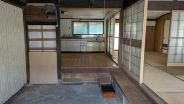 三豊市高瀬町比地、中古一戸建ての内装画像です
