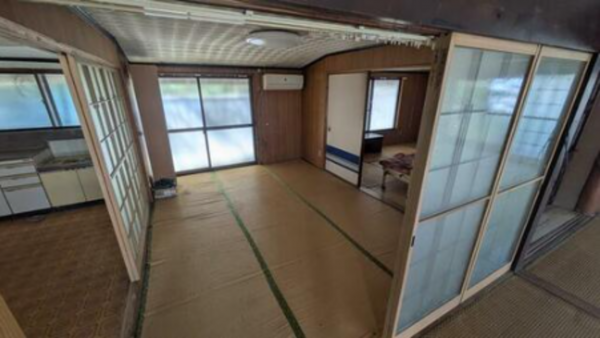 三豊市高瀬町比地、中古一戸建ての内装画像です