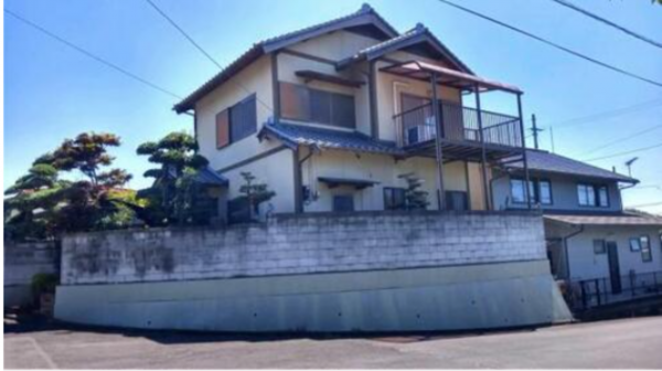 観音寺市池之尻町、中古一戸建ての外観画像です