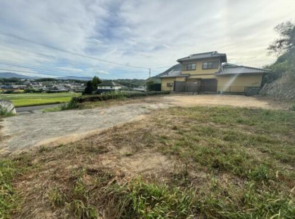 三豊市高瀬町下麻、土地の外観画像です