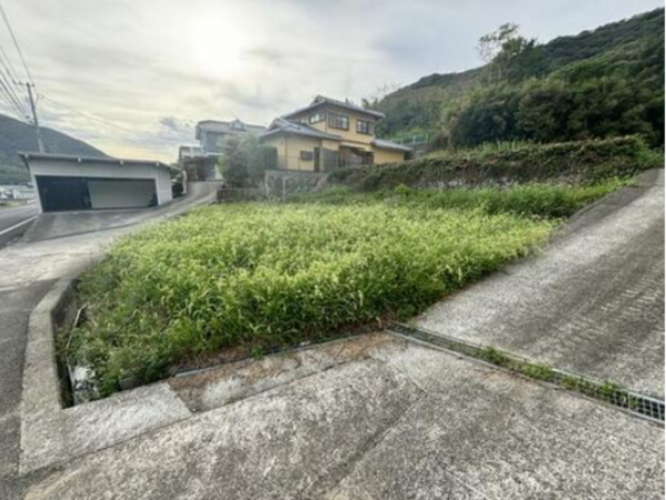 三豊市高瀬町下麻、土地の外観画像です