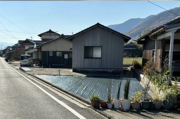 三豊市豊中町下高野、土地の外観画像です