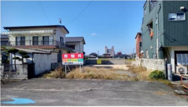 観音寺市出作町、土地の外観画像です