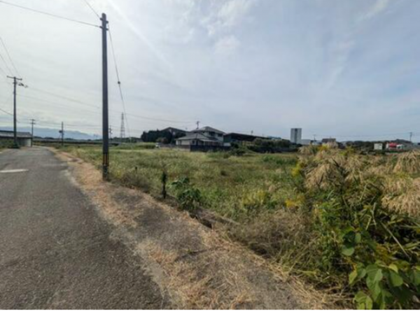 観音寺市三本松町、土地の外観画像です