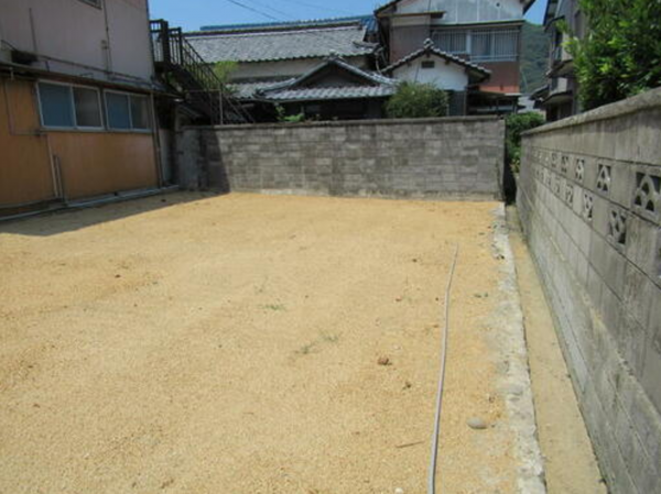観音寺市流岡町、土地の外観画像です