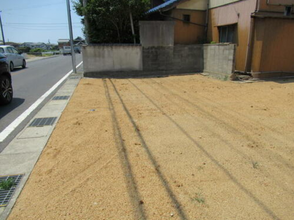 観音寺市流岡町、土地の外観画像です