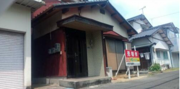 観音寺市坂本町、中古一戸建ての外観画像です