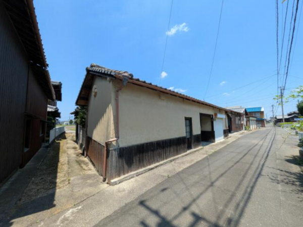 観音寺市植田町、土地の外観画像です