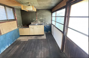 三豊市仁尾町仁尾丁、中古一戸建てのキッチン画像です