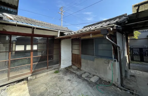 三豊市仁尾町仁尾丁、中古一戸建ての外観画像です