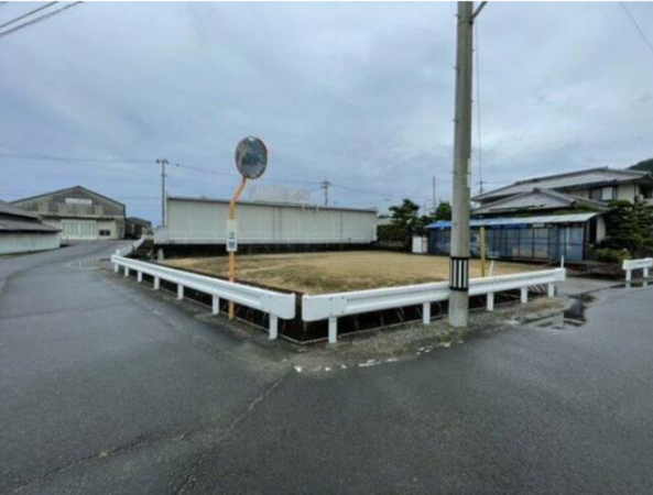 三豊市、土地の外観画像です