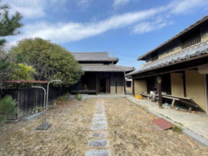 三豊市詫間町詫間、中古一戸建ての外観画像です