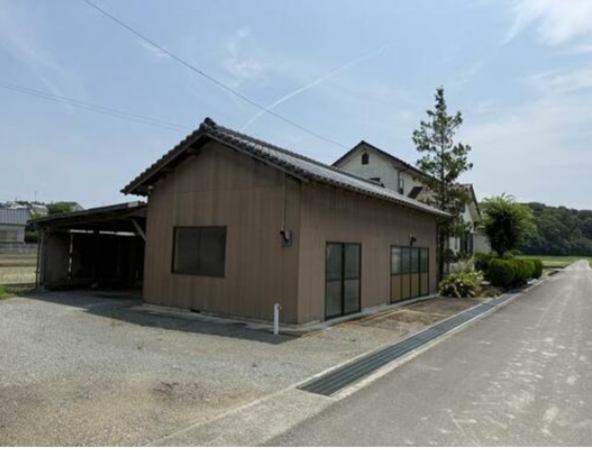 三豊市高瀬町羽方、中古一戸建ての外観画像です