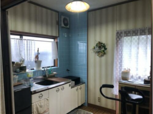 観音寺市柞田町、中古一戸建てのキッチン画像です