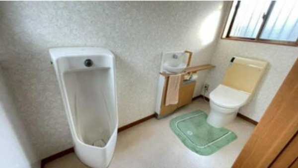 三豊市三野町大見、中古一戸建てのトイレ画像です